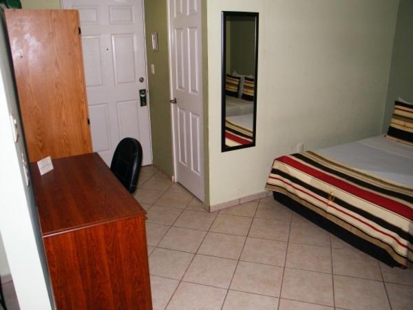 Madero Suites Coatzacoalcos Ruang foto