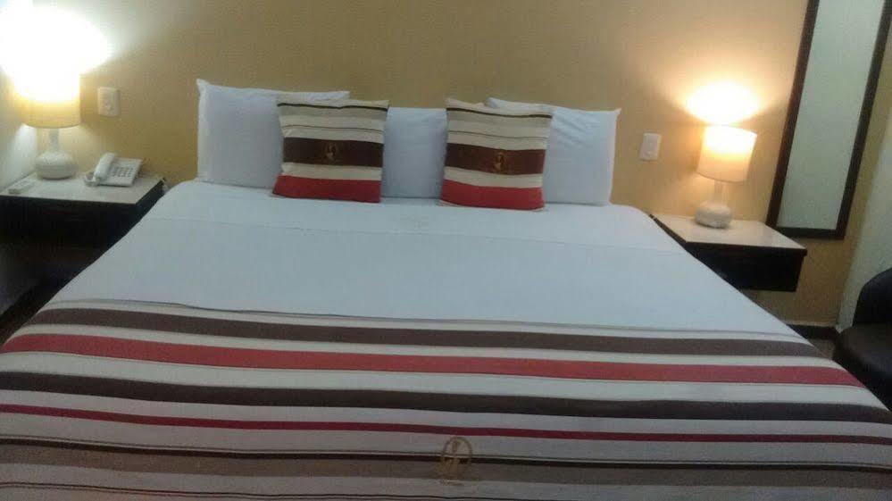 Madero Suites Coatzacoalcos Bagian luar foto