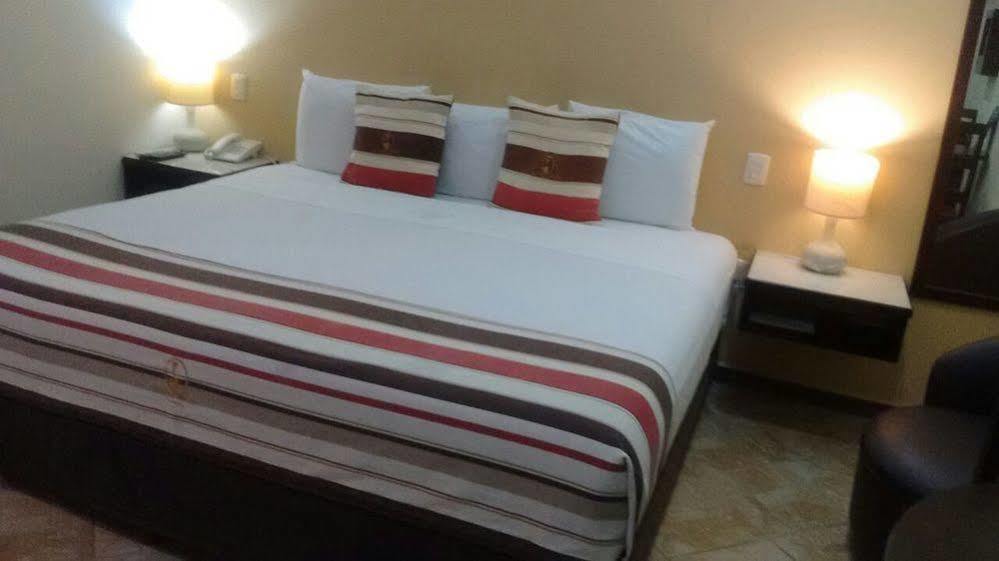 Madero Suites Coatzacoalcos Bagian luar foto